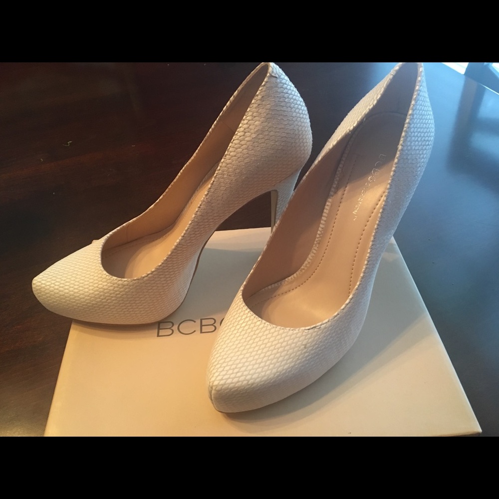 Women’s shoes